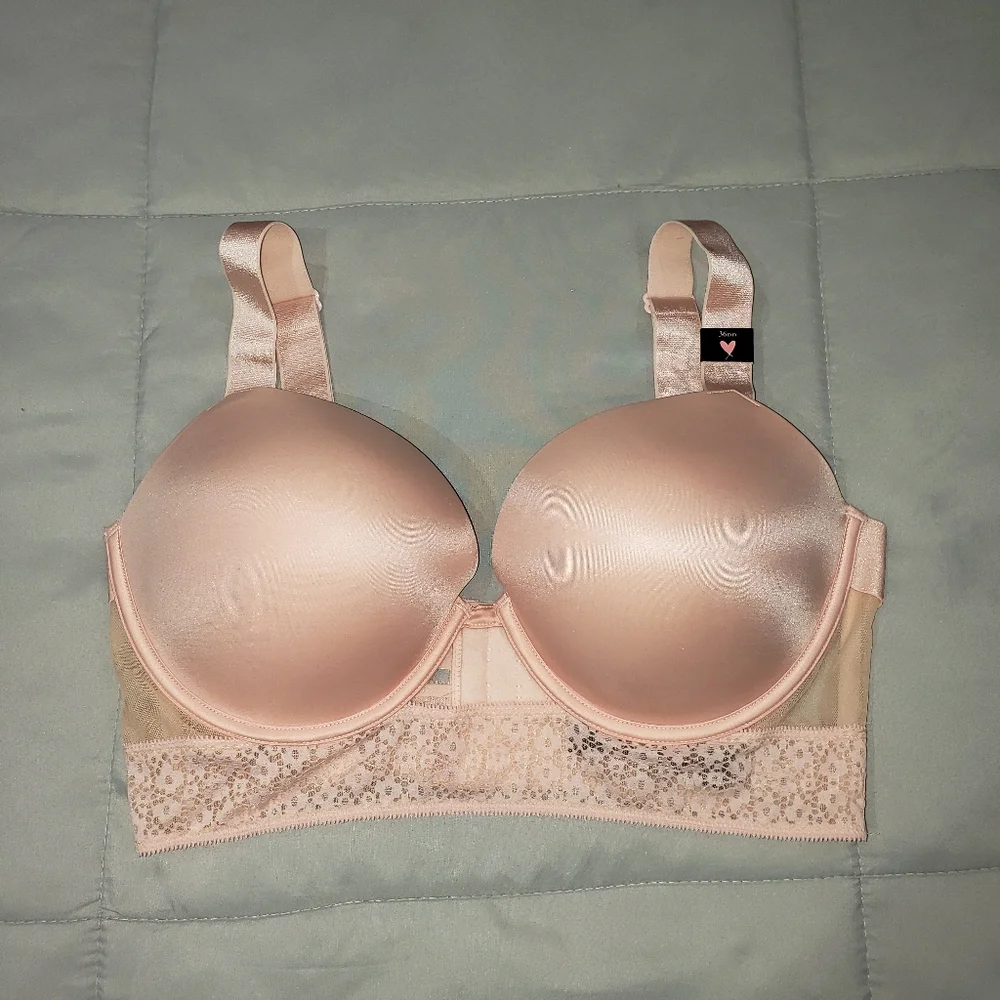 Victoria Secrets Very Sexy Push Up Bra 36-DD NWT - Picture 1 of 5